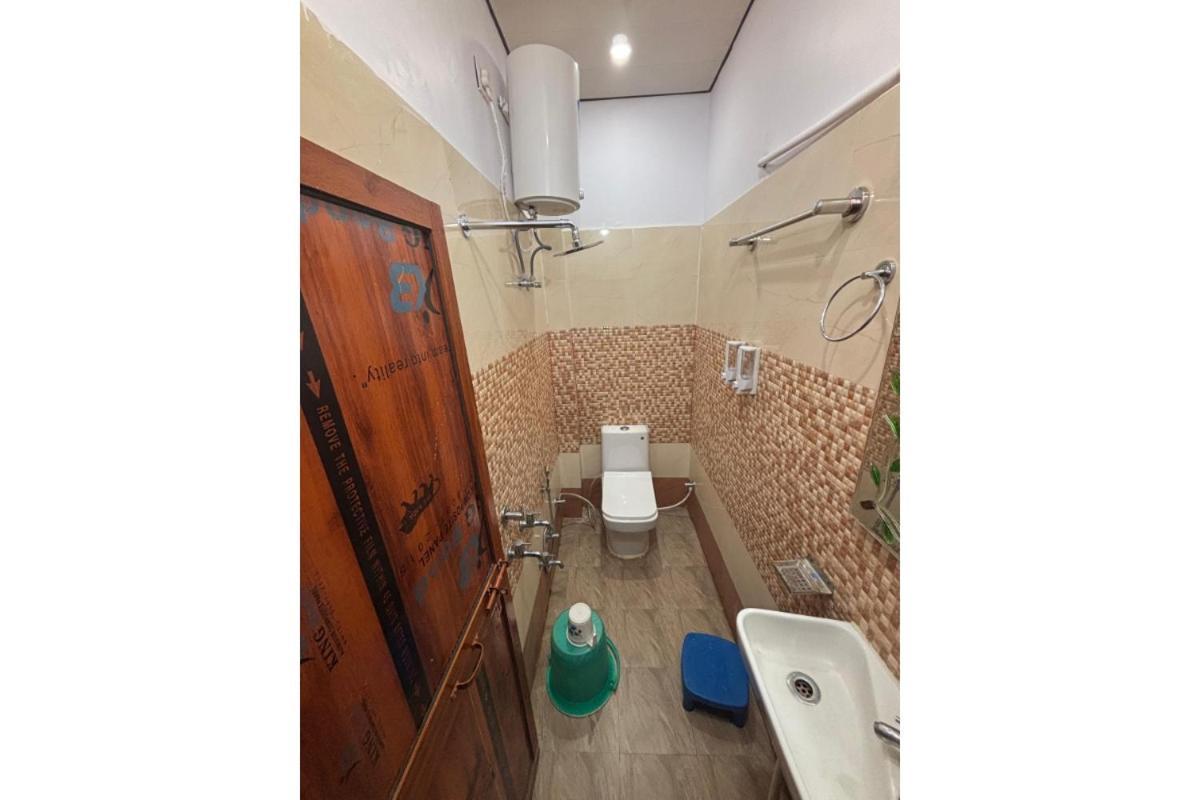 Rudra Inn Ayodhya Buitenkant foto